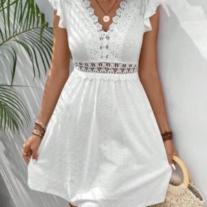 Samantha – Robe à manches papillon en dentelle transparente avec jacquard tricoté