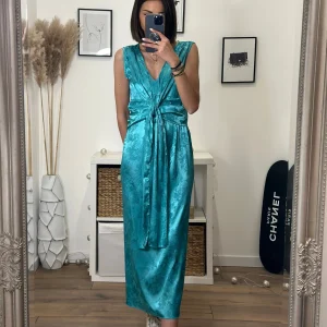 ROBE SATINÉE TURQUOISE LOUISA